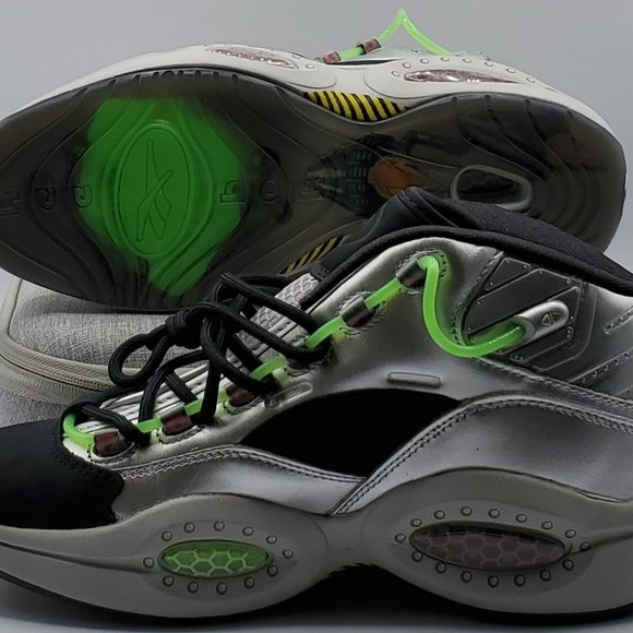 Reebok Question Mid "Minions Gru's Lab" Mens Size 9 Silver Metallic/Black FW7548 - Picture 4 of 9